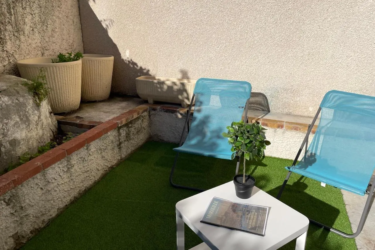 Le Grand Bleu Terrasseclimwifinetflix Proche Gare-Centre Apartment Marseille